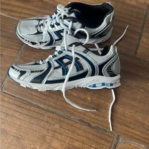 Men’s Athletic Sneakers - Silver and Blue